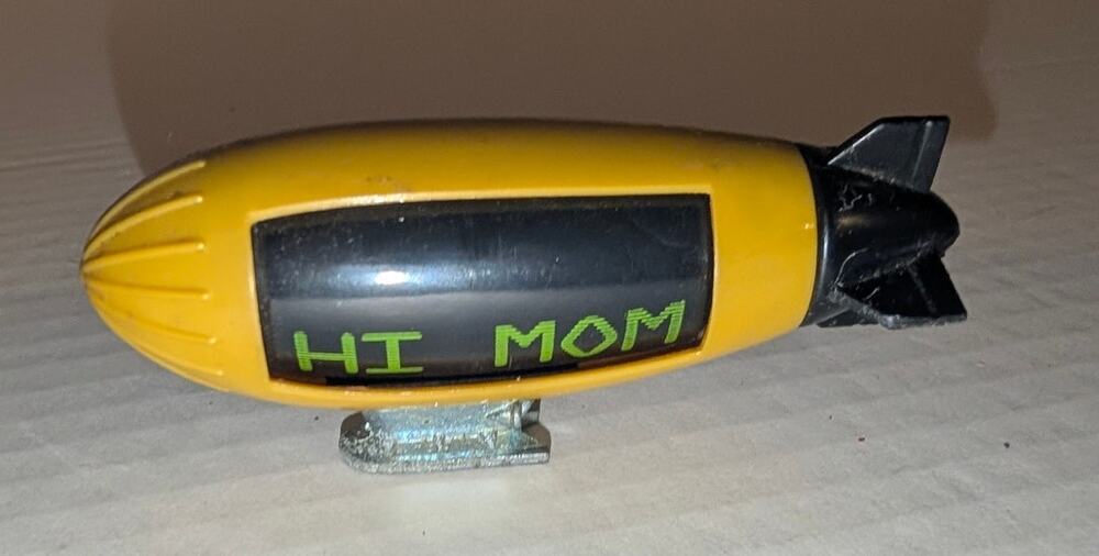 Vintage 1991 Hot Wheels Top speed GT 3" Goodyear Blimp Hi Mom
